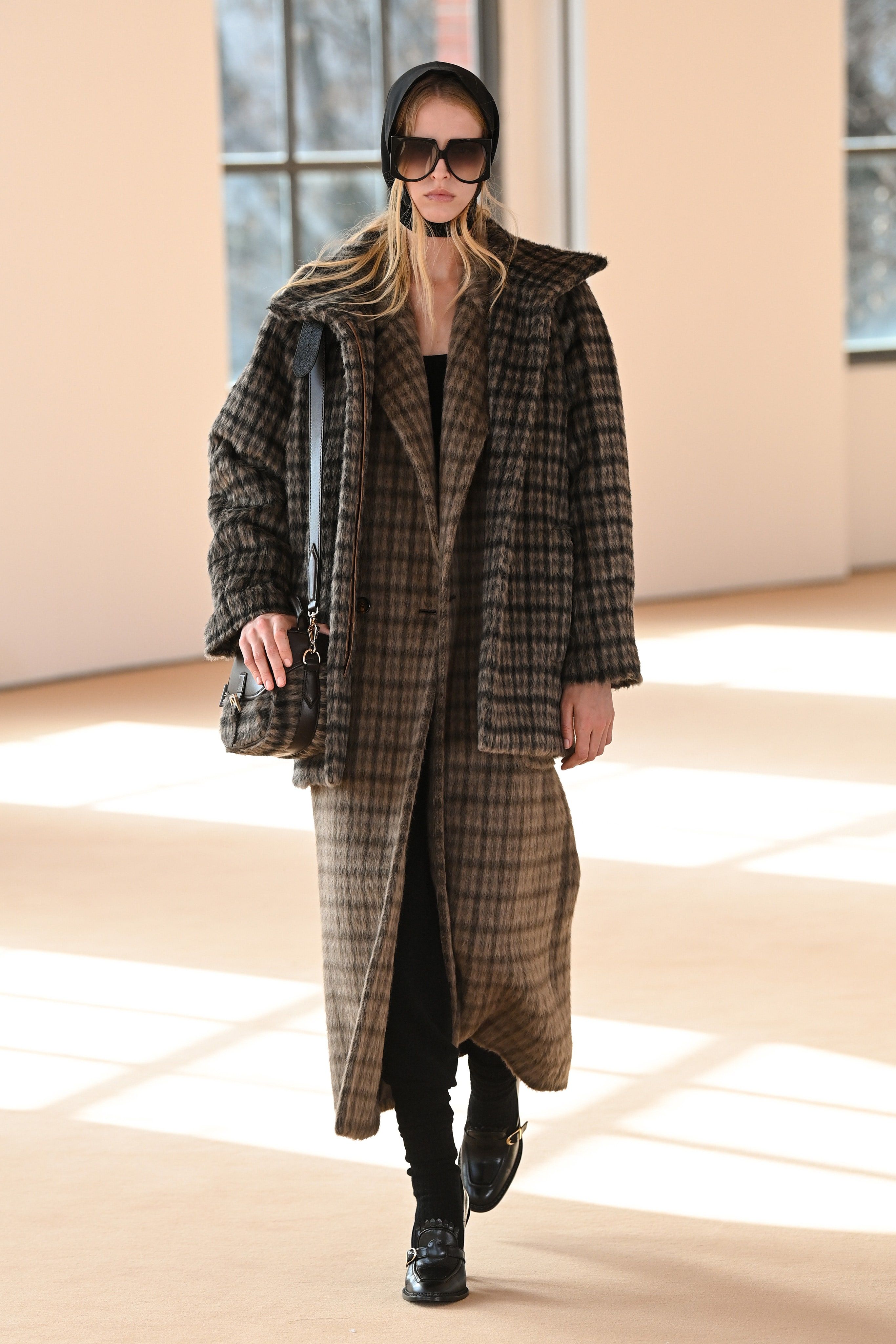 SICKY — Max Mara Fall Winter 2021