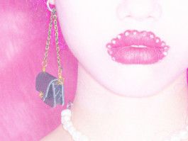 SICKY — Soft pinkteeth.